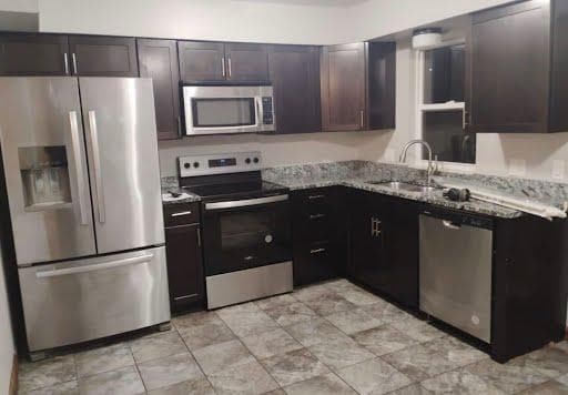 Building Photo - 1208 Frazier Ave