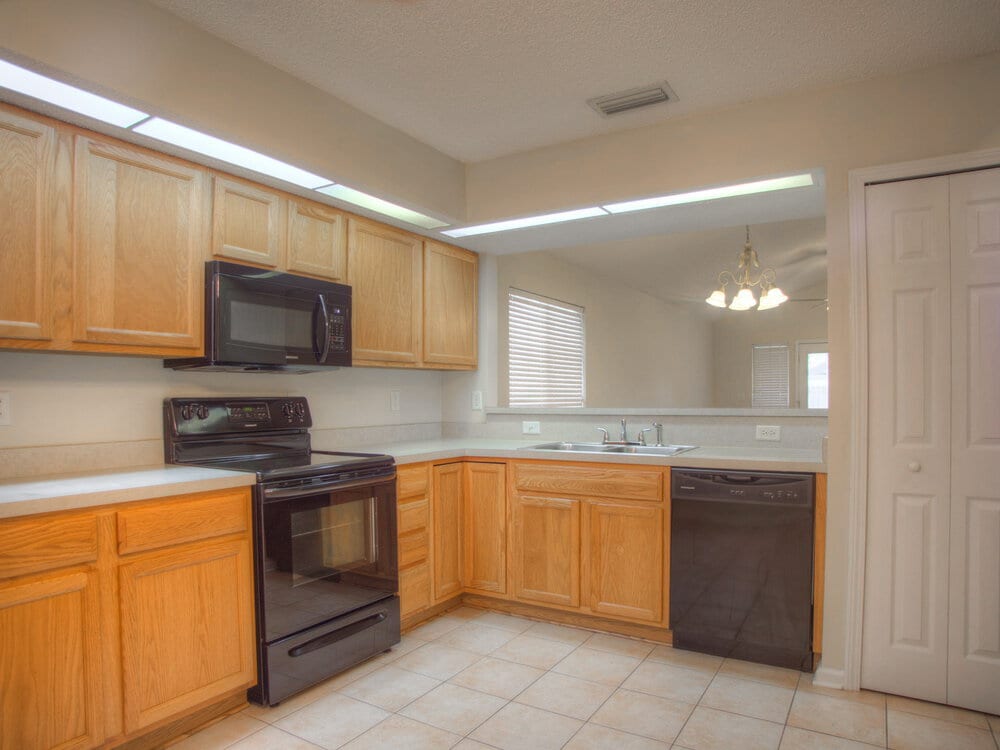 Building Photo - 3374 Guernsey Ct