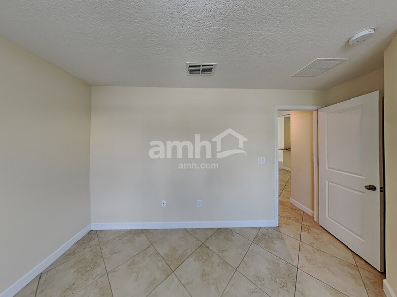 Building Photo - 12035 Cardinal Flower Dr