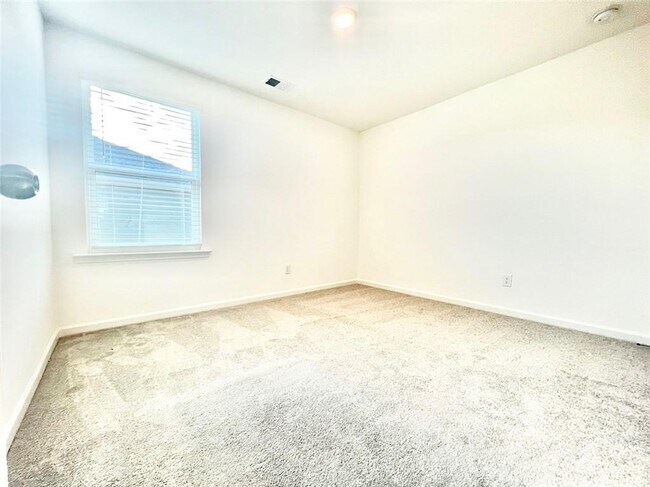 Building Photo - 1529 Hay Patch Ln