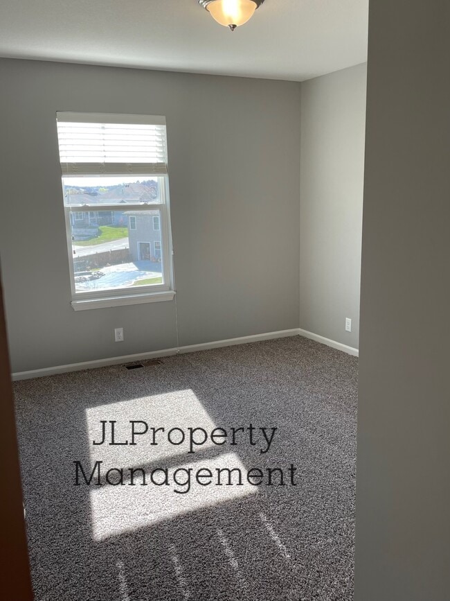 Building Photo - 20209 E 23rd Terrace Ct S