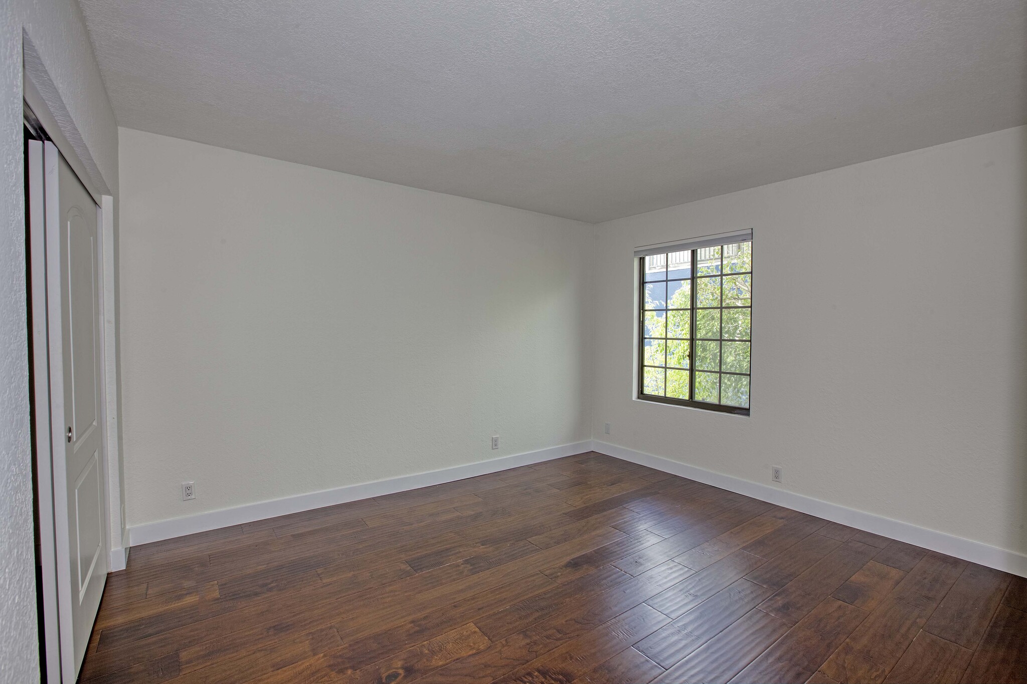Guest bedroom - 1833 11th St