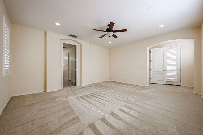 Building Photo - Stunning home located in the heart of Chandler, AZ!