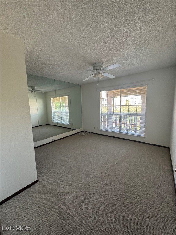 Building Photo - 3109 Pinehurst Dr