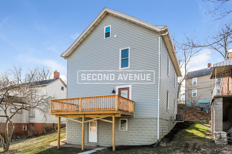 Building Photo - 449 Westminster Ave