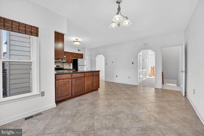 Building Photo - 5974 Wescott Hills Way