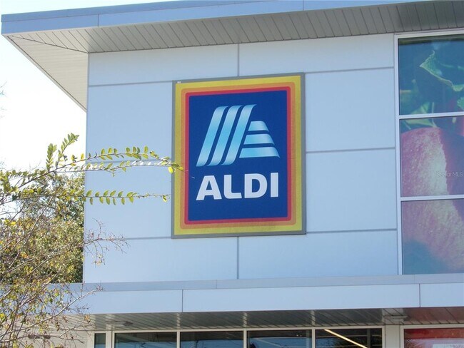 Building Photo - 154 Tuskawilla Rd