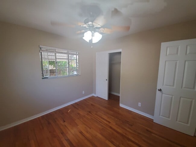 Building Photo - Two Bedroom House with carport