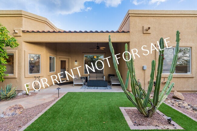 Building Photo - 12765 Walking Deer Pl