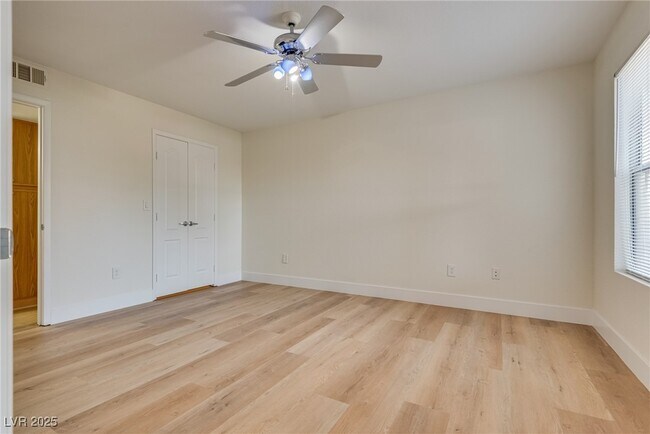 Building Photo - 5055 W Hacienda Ave