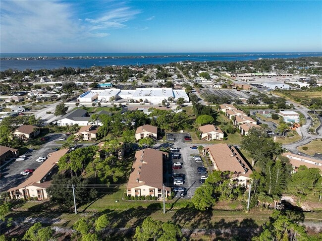 Building Photo - 24 Quails Run Blvd