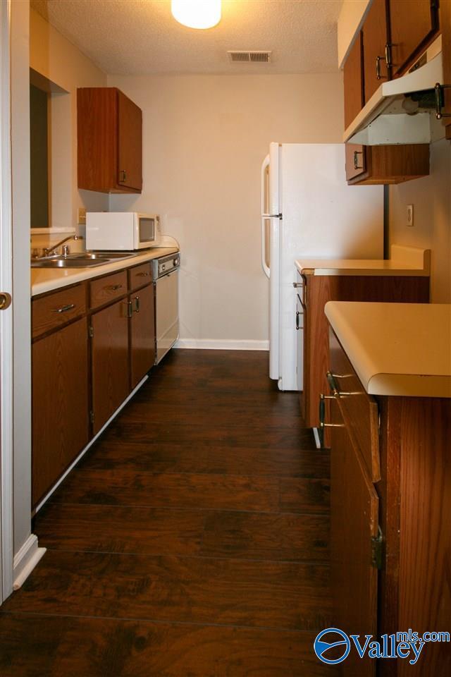 Building Photo - 104 Westscott Dr