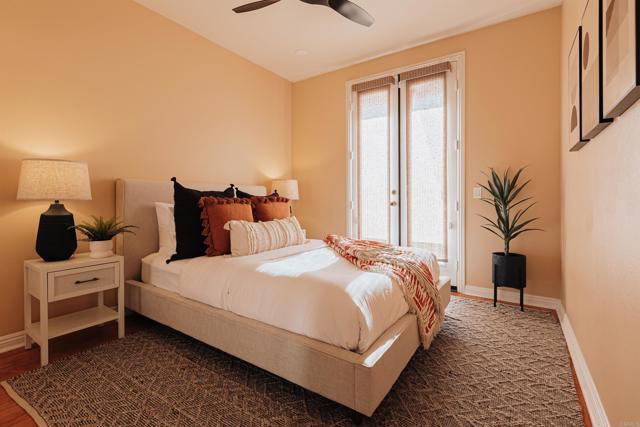 Building Photo - 10517 Corte Jardin Del Mar