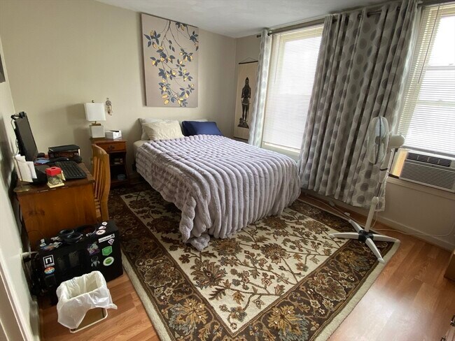 Building Photo - 16 Lincoln St