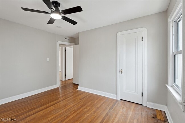 Building Photo - 3569 Silsby Rd