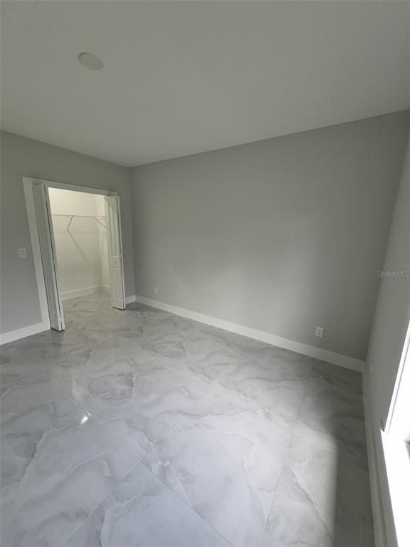 Building Photo - 445 Wickham Ave S