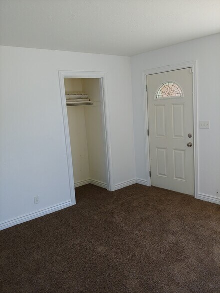 Building Photo - 3525 Royal Scott Dr