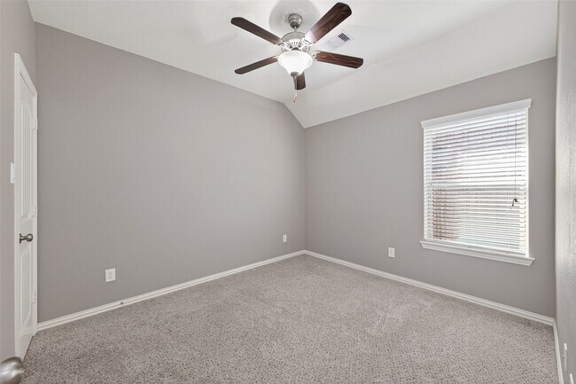 Building Photo - 2248 Ivy Wall Dr