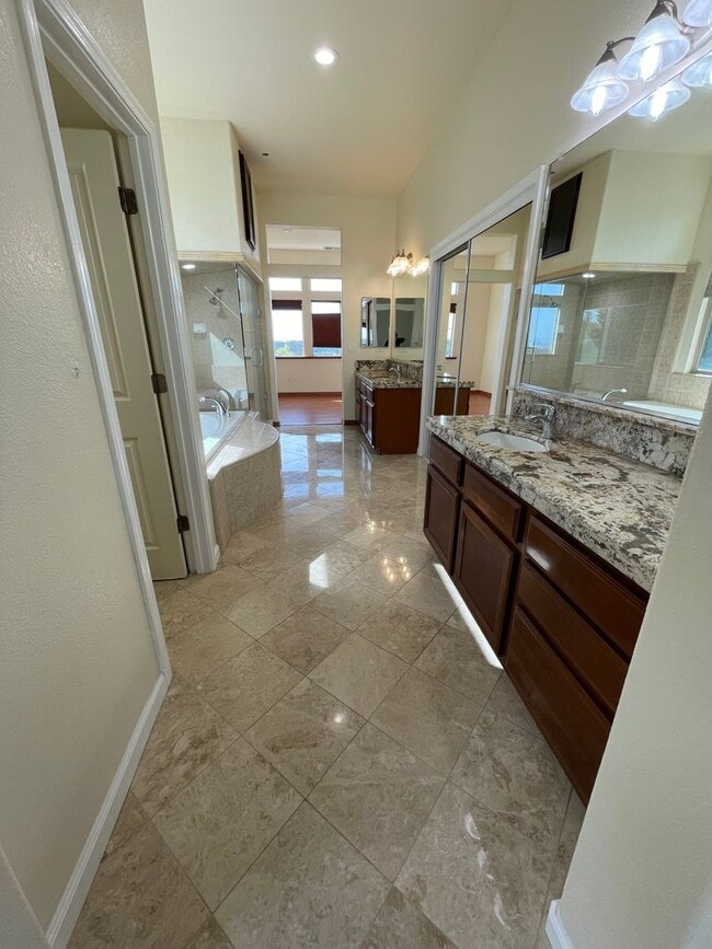 Building Photo - Where Luxury Meets the Skyline – Now Available