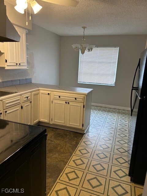 Building Photo - 1175 Laurel Dr