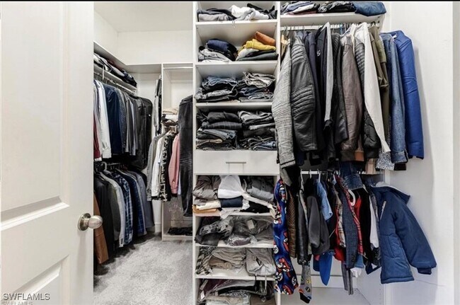 Building Photo - 3320 Pilot Cir