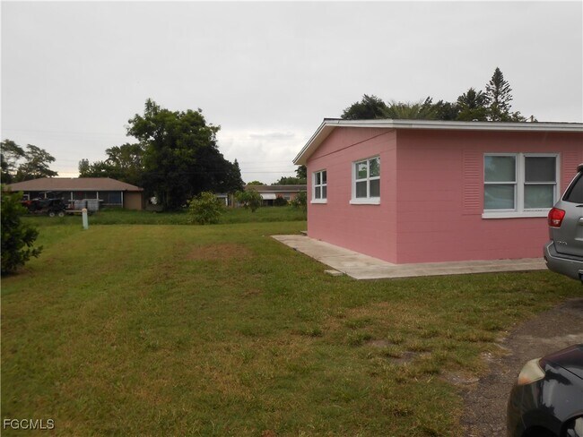Building Photo - 120 Lee Blvd