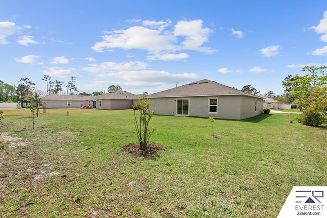 Building Photo - 23 Rocking Horse Dr