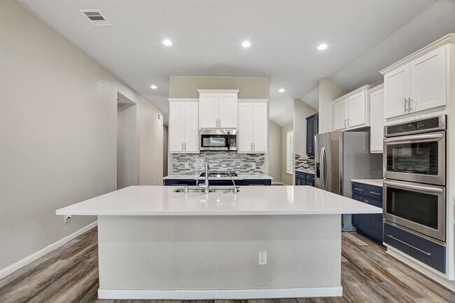 Building Photo - 4119 Prairie Landing Ln