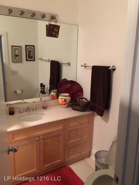 Building Photo - 1216 N LaSalle Dr