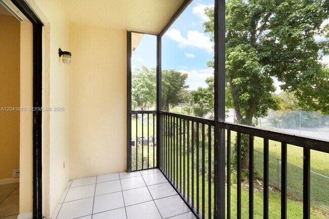 Building Photo - 9044 NW 28th Dr