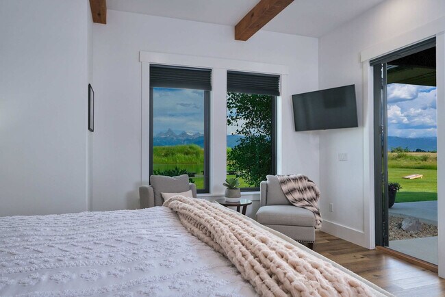 Building Photo - 4742 Heads Up Rd