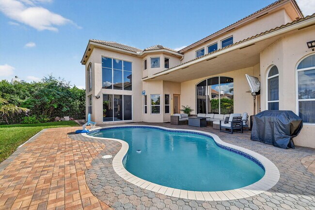 Building Photo - 9167 Oak Alley Dr