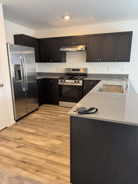 Building Photo - 16650 Grey Pne St