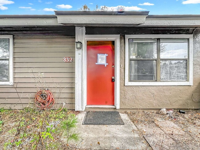 Building Photo - 8312 Westover Ct