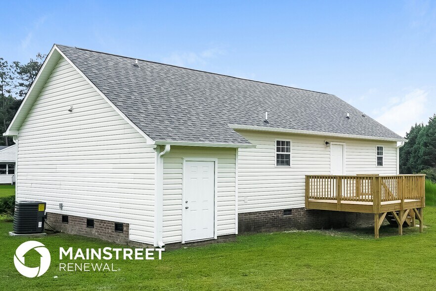 Building Photo - 309 Harmonica Dr
