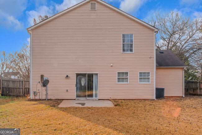 Building Photo - 158 Regency Park Dr