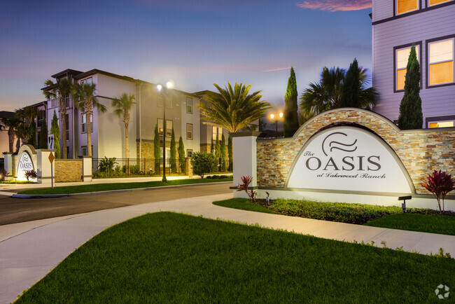 Building Photo - The Oasis at Lakewood Ranch