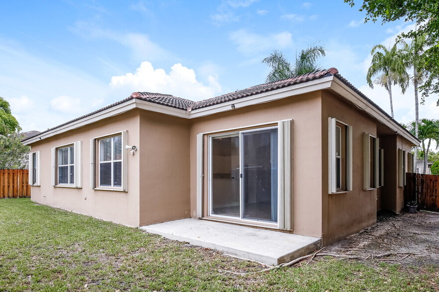 Building Photo - 15504 SW 151st St