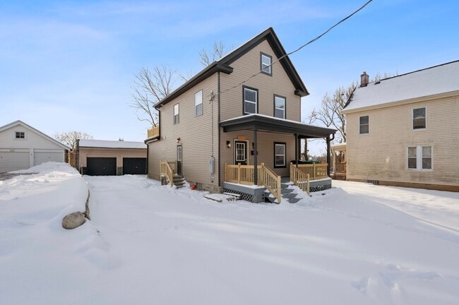 Building Photo - 4414 Whetsel Ave