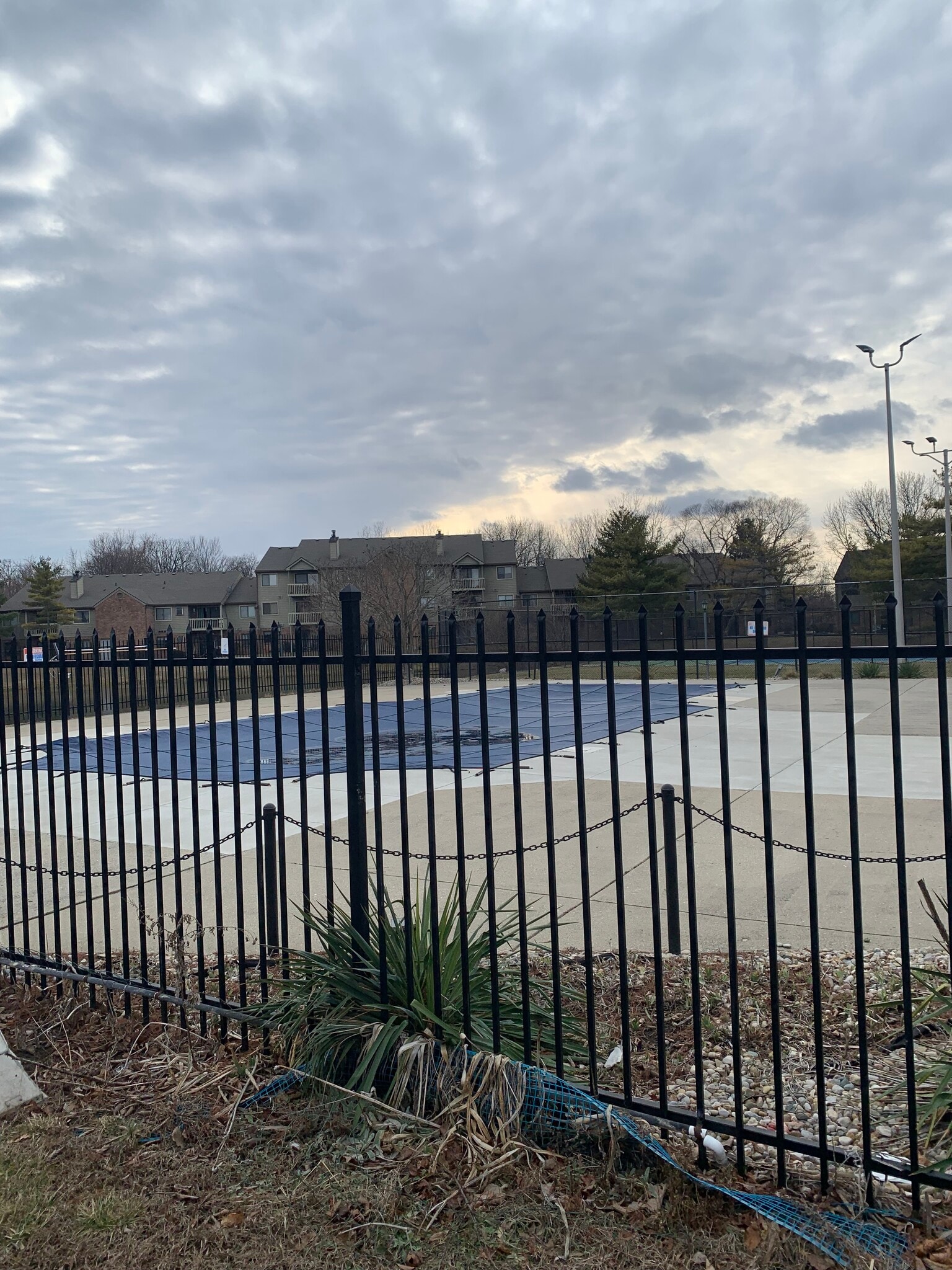 Building Photo - 4240 Village Parkway Cir E