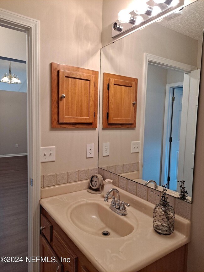 Building Photo - 11786 Lanier Creek Dr