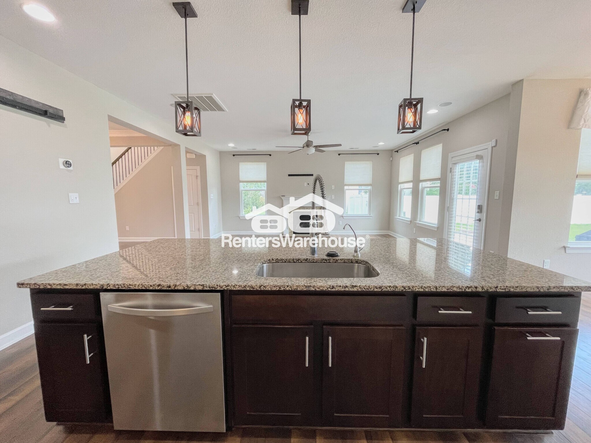 Building Photo - 1421 Thrasher Lndg