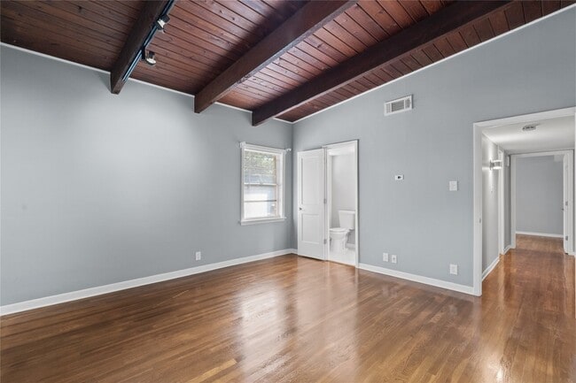 Building Photo - 5001 Nina Lee Ln