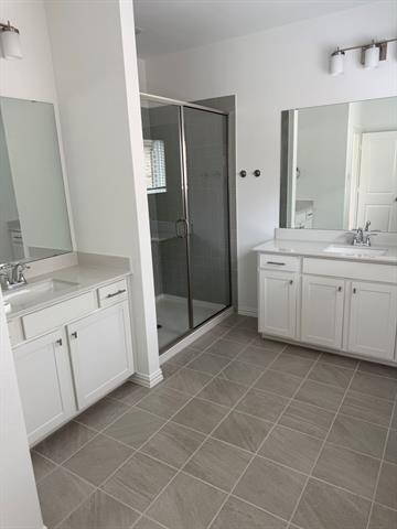 Building Photo - 1375 Hill Country Pl