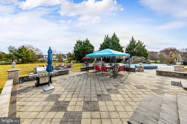 Building Photo - 10 Morning Glory Cir