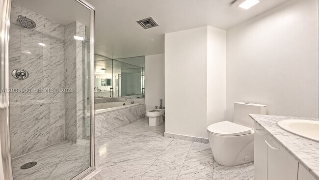 Building Photo - 9455 Collins Ave