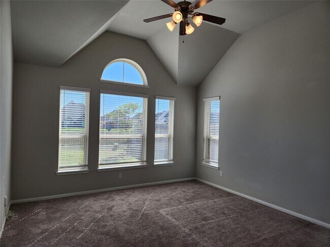 Building Photo - 119 Covington Ct