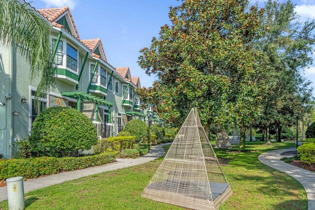 Building Photo - 14525 Damai Ln
