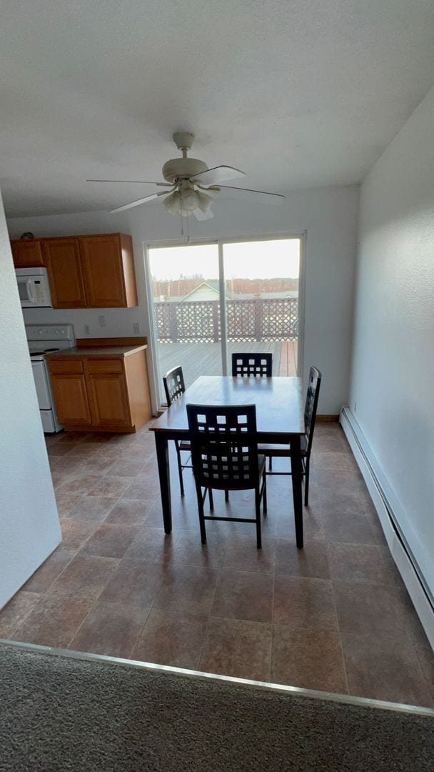 Building Photo - 3 Bedroom Apartment in Jewel Lake w/ Garage!