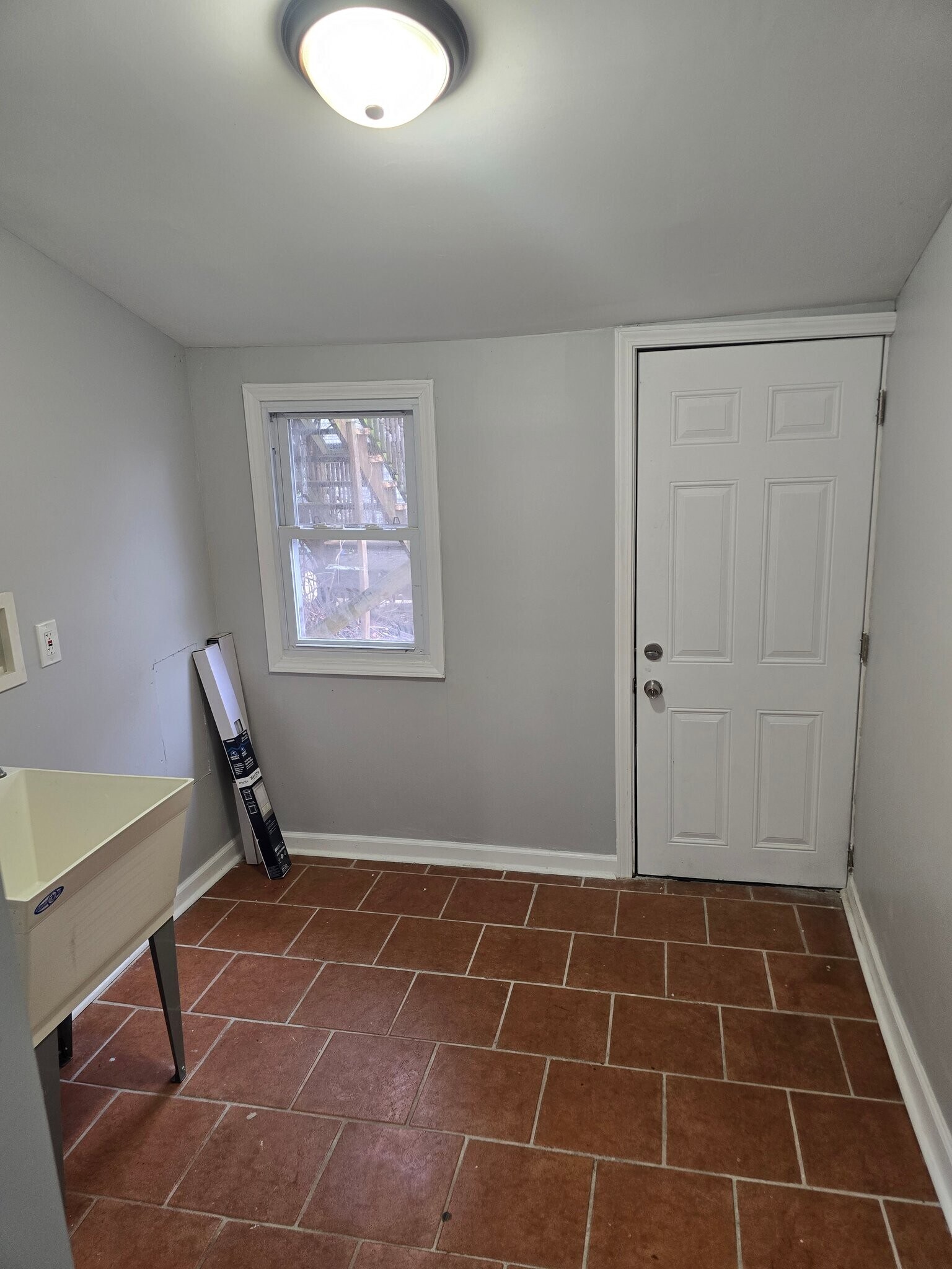 Building Photo - 342 N 52nd St